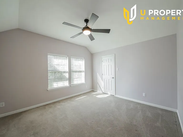 1810 Port Isabel Dr — Photo 32
