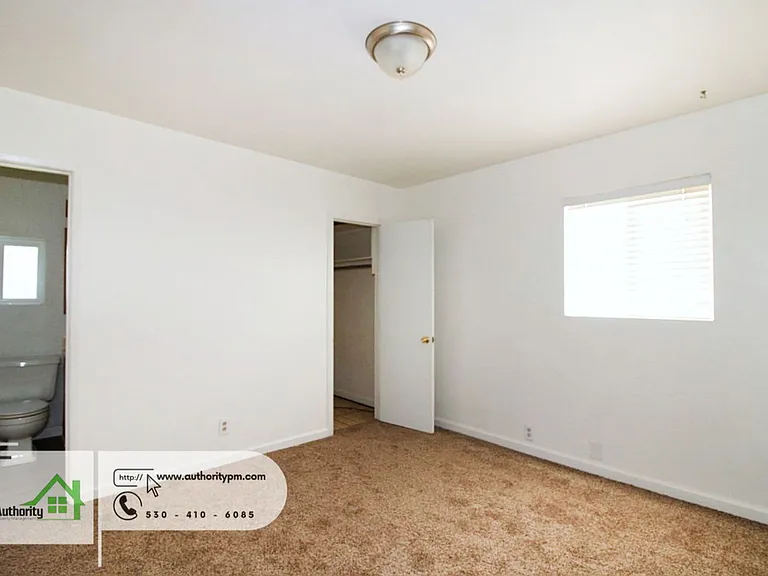 19087 Leaf Ln — Photo 11