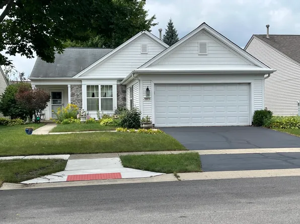 12073 Lilac Ln, Huntley, IL 60142