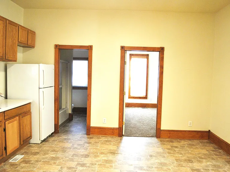 1629 Oakland Ave #2 — Photo 5