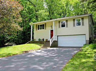 19 Deerfield Pl, Ballston Spa, NY 12020