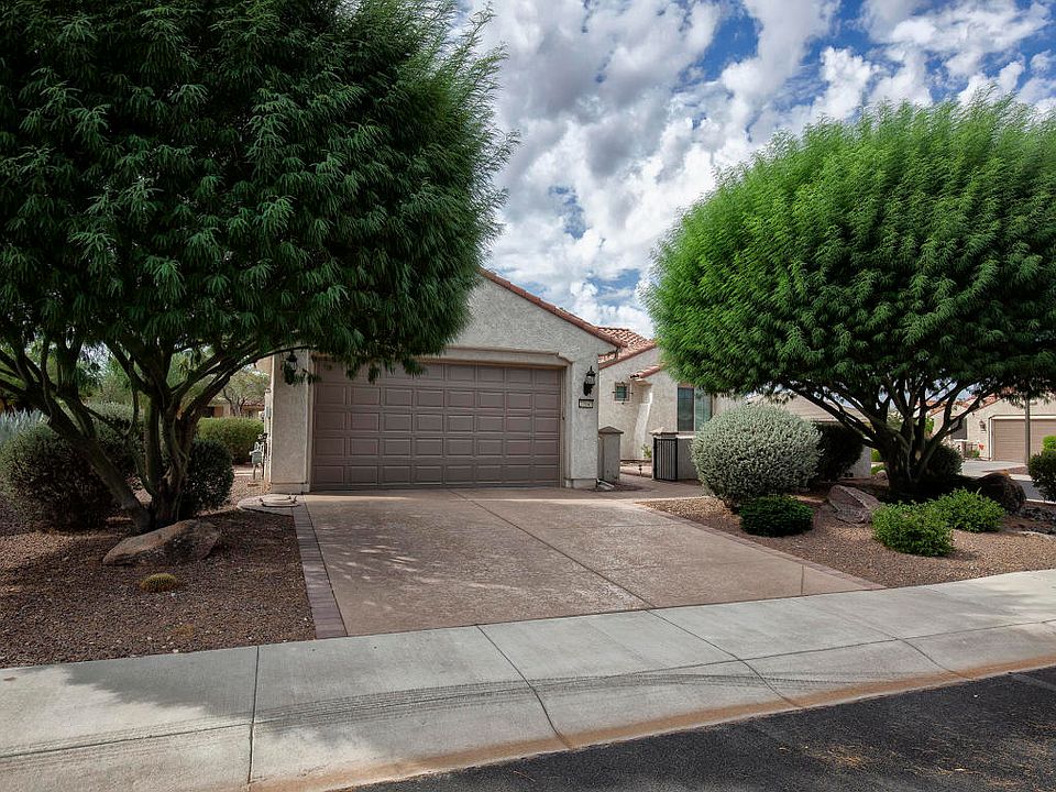 1st image of 27047 W Runion Dr