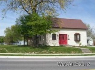 606 Bellefontaine St, Wapakoneta, OH 45895