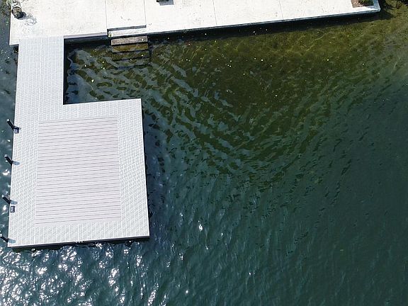 State of the Art Dock. This is the Art of living well!