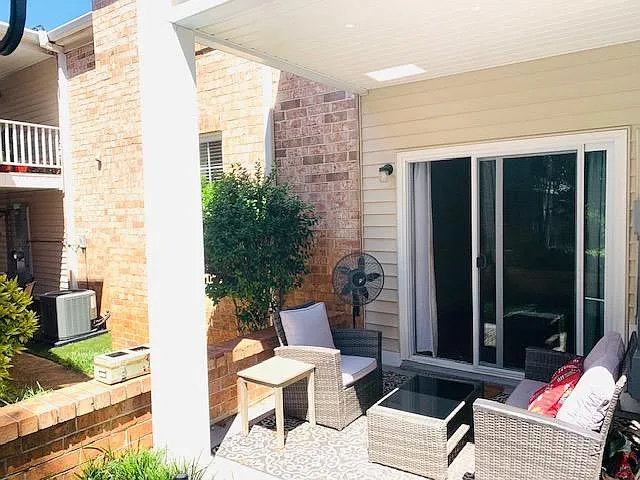 925 Cleveland St #95 — Photo 15