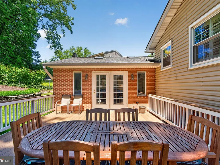 10207 Antietam Ave — Photo 24