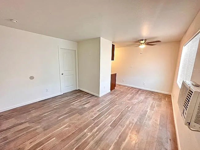 312 S Magnolia Ave #D — Photo 2