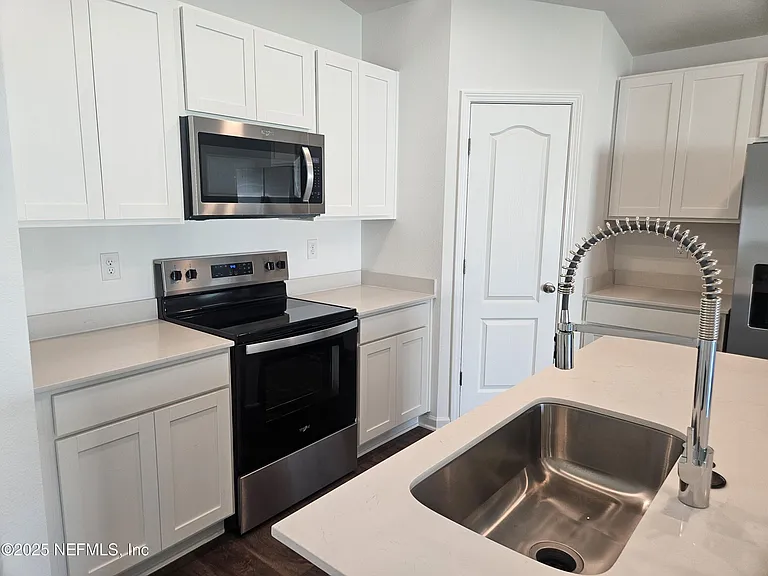 59 Wellhaven Ln #A — Photo 7
