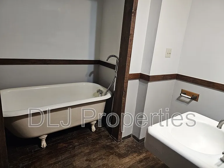 1273 Harbin Rd — Photo 7