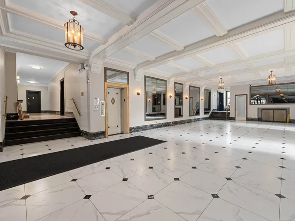 9031 Ft Hamilton Parkway image 11 of 13