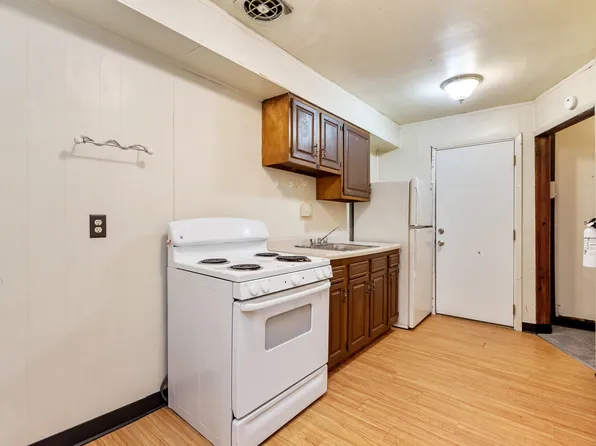 441 - 443 - 445 Library Street