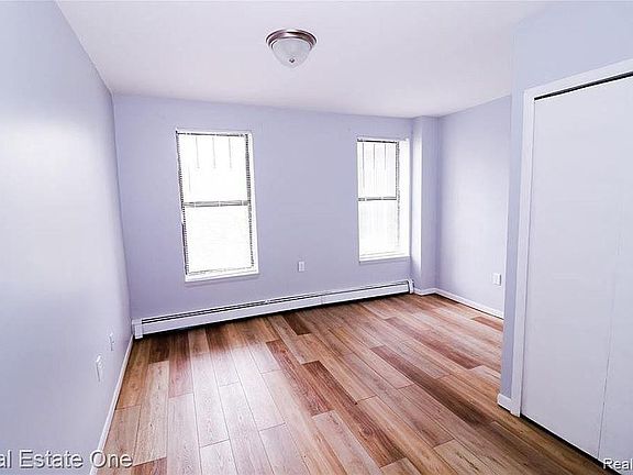 2nd image of 120 Seward St APT 301