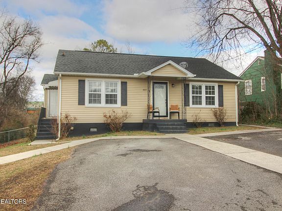 2nd image of 1803 Wallace Dr