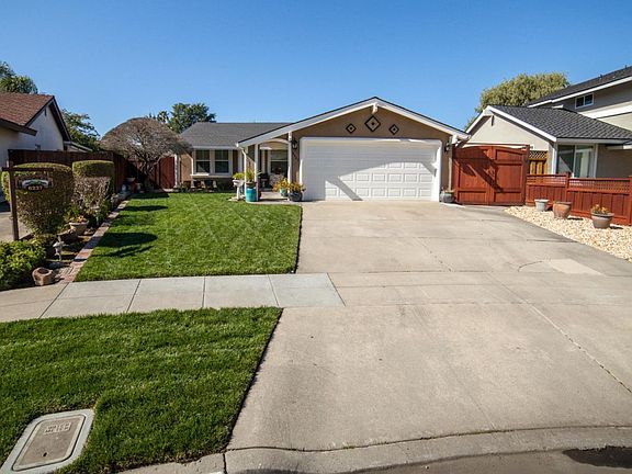 3rd image of 6237 Solomon Ct