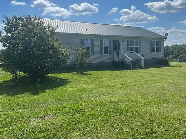 8784 Copperhead Rd, Ottumwa, IA 52501