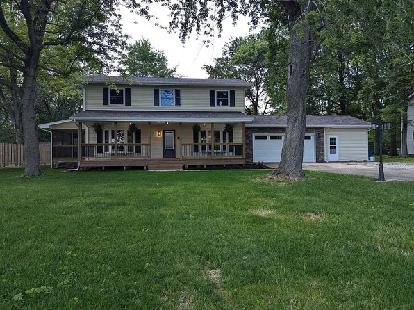 926 Mick Rd, Mount Vernon, IL 62864
