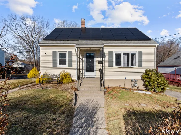 80 Overlook Avenue, Waterbury, CT 06708