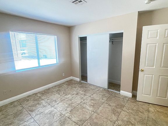 4th image of 4581 Carriage Park Dr APT A
