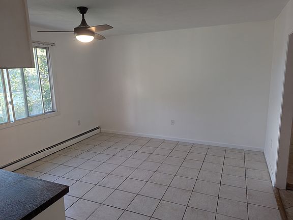 5th image of 90 Greble St #2