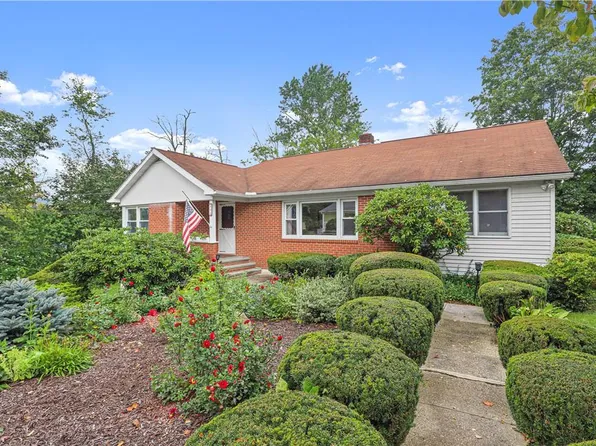 64 Clubhouse Drive, Carmel, NY 10512