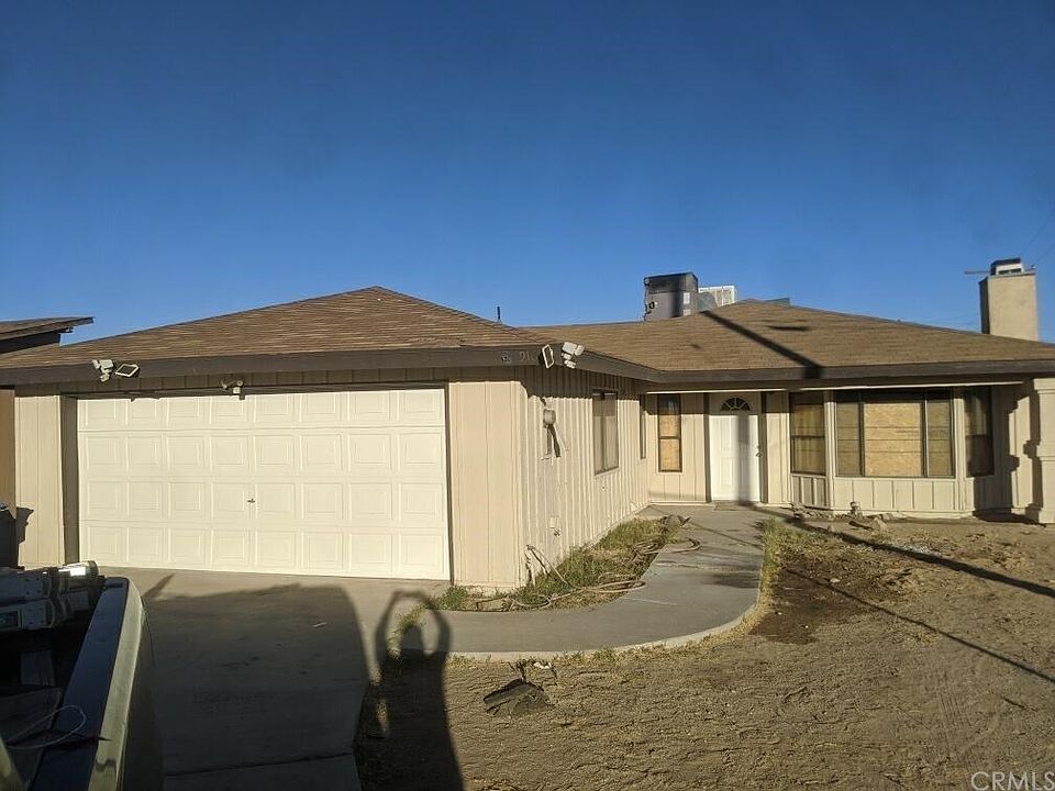 1st image of 901 Manzanita Dr