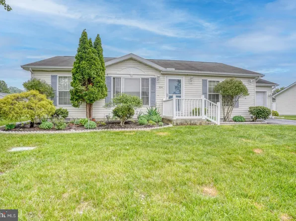 304 Persimmon Cir W #304, Dover, DE 19901