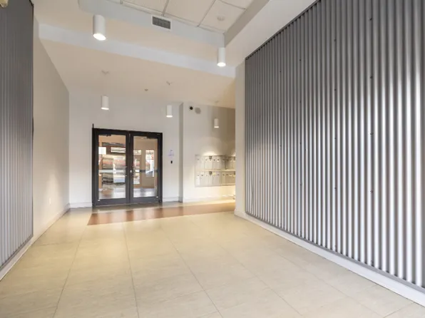 24 Mount Vernon Apartments