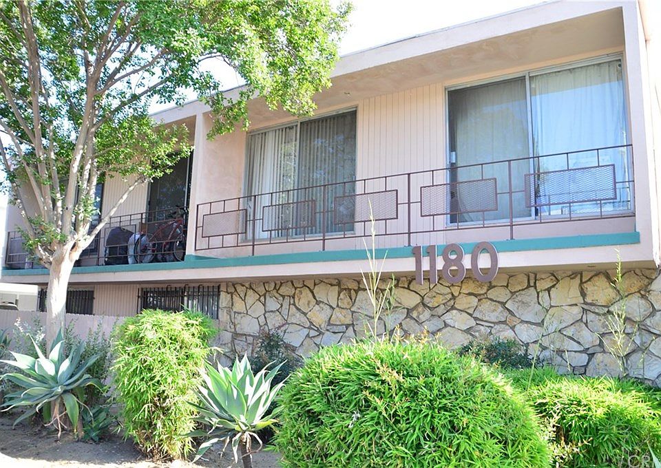 1st image of 1180 College View Dr