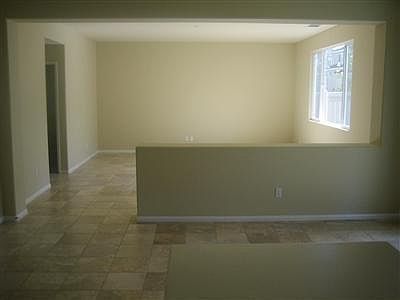 3rd image of 16545 Ukiah St