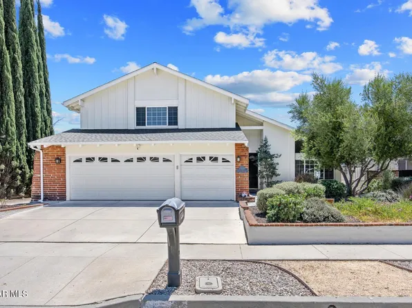 6580 E Pinion St, Oak Park, CA 91377
