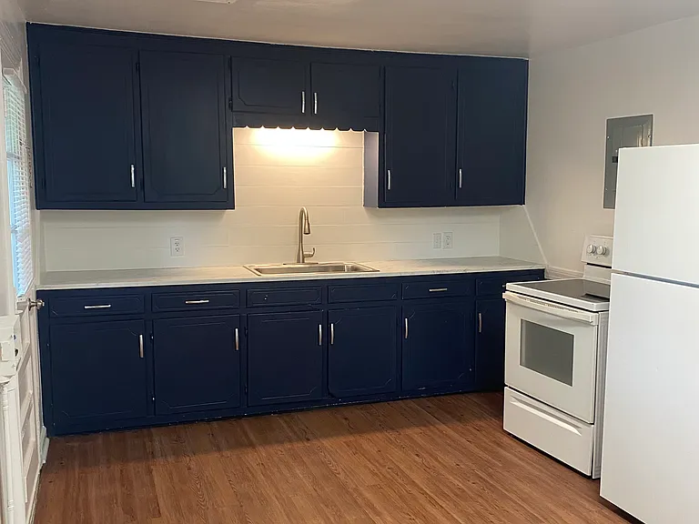 639 Maple St #639 — Photo 1