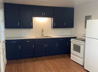 639 Maple St #639, Mount Airy, NC 27030