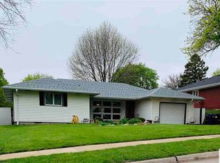 3111 Court St, Sioux City, IA 51104