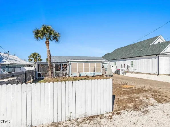21416 Dolphin Ave, Panama City Beach, FL 32413