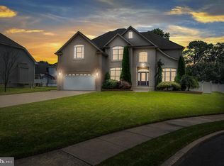 752 Opatut Ct, Toms River, NJ 08753