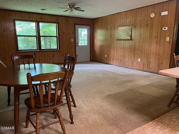 4th image of 2204 Grassy Branch Rd