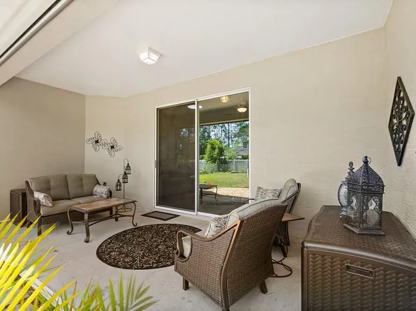 3 Raeland Ln, Palm Coast, FL 32164
