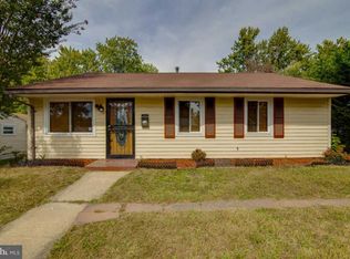 1110 Devonshire Dr, Oxon Hill, MD 20745