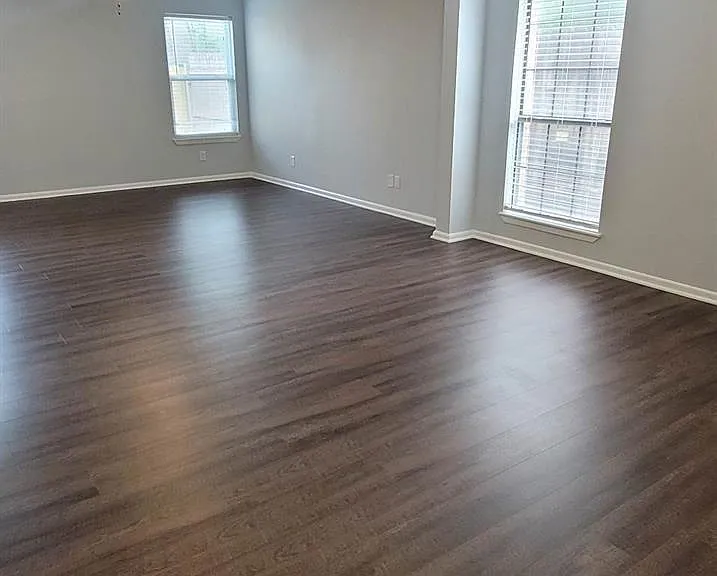 9614 Charter Ridge Dr — Photo 19