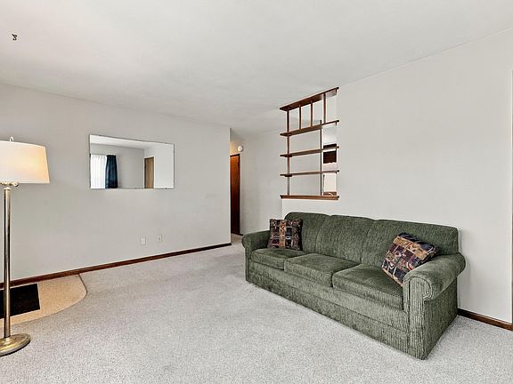 3rd image of 2308 Trygg Dr