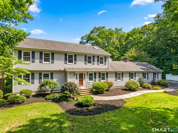 16 Cardinal Road, East Lyme, CT 06333