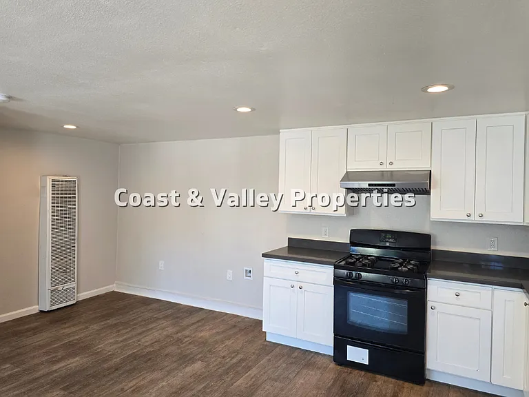 230 California St — Photo 4