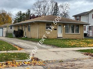 3837 S 95th St, Milwaukee, WI 53228