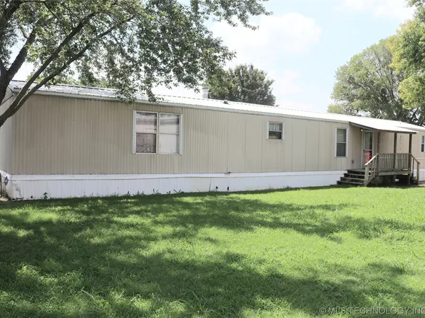 205 N Buffalo St, Skiatook, OK 74070