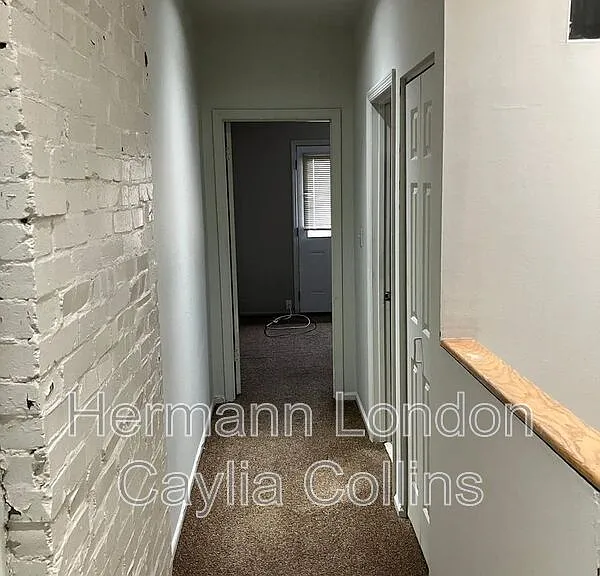 1708 S Tucker Blvd #C — Photo 12