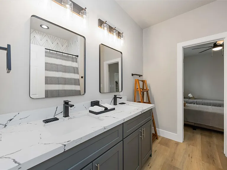 2409 Dolly Wright St #B — Photo 24