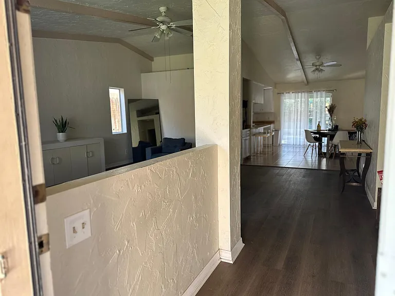 53355 Avenida Mendoza — Photo 6