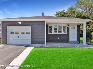 290 Port Royal Dr, Toms River, NJ 08757