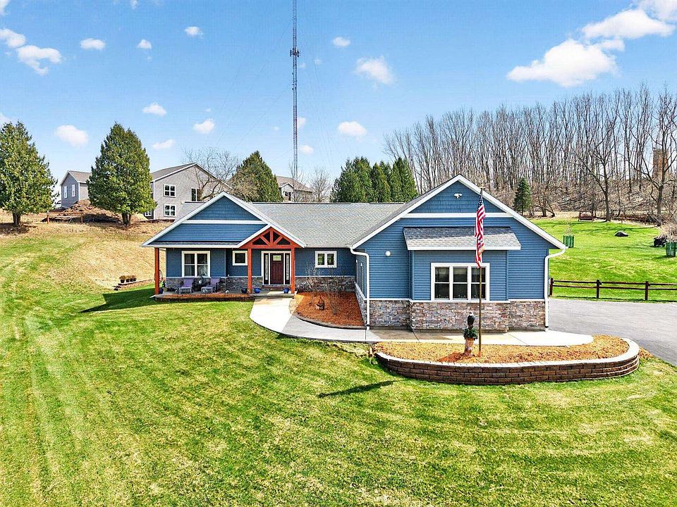 1st image of 225 Stone Hill Court