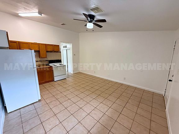 4th image of 2316 Monroe St #10